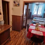 ゲストハウス A Vino