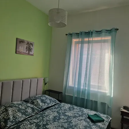 A Vino בית הארחה Břeclav